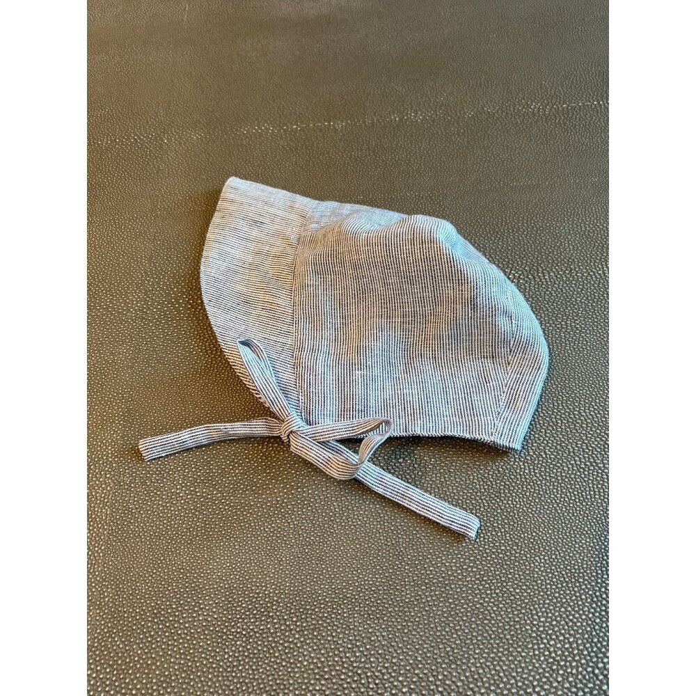 The Simple Folk Seersucker Bonnet 18/24M EUC
